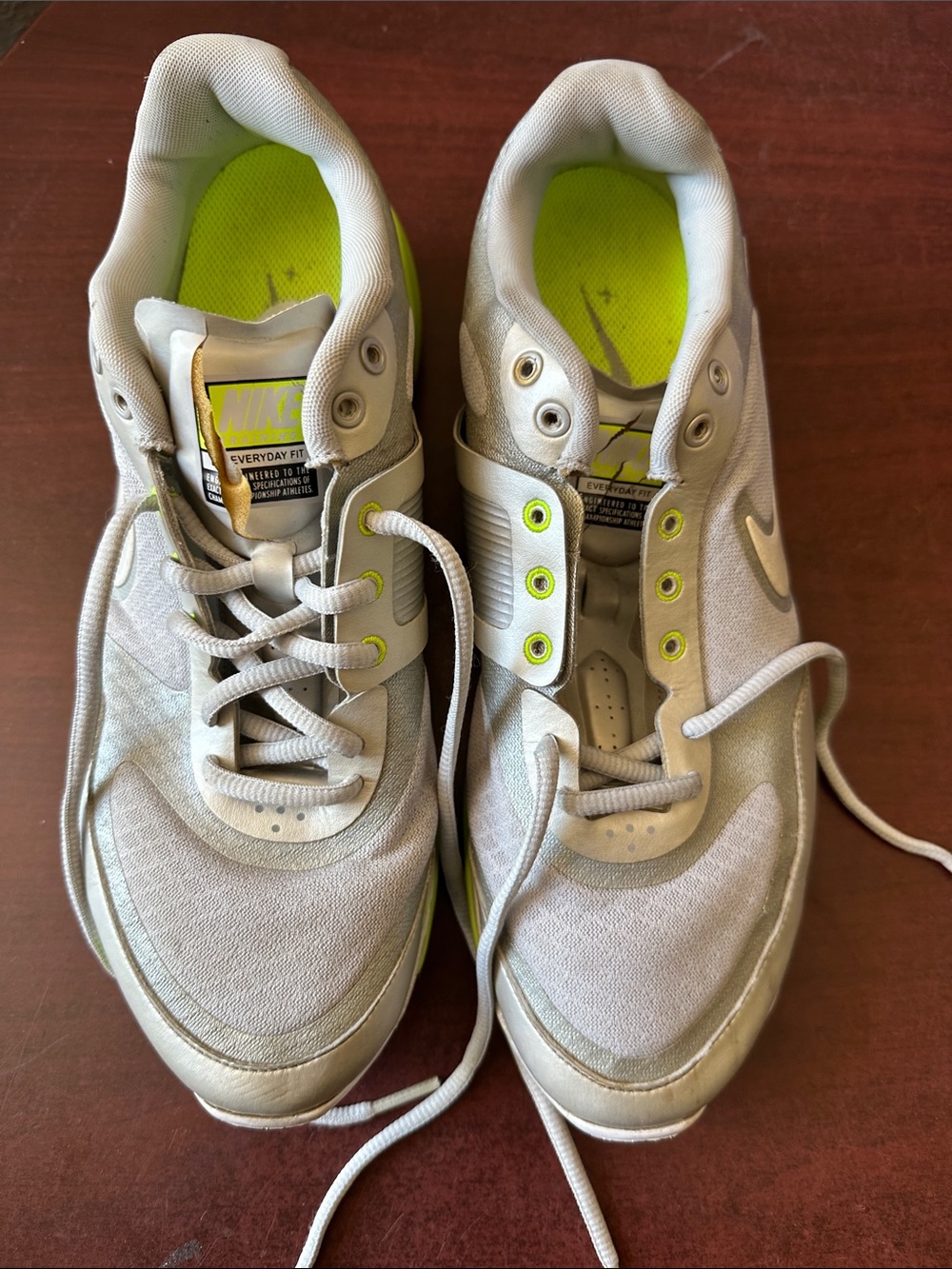 Nike Men’s Light Gray and Neon Yellow Athletic Sneakers